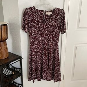Michael Kors dress size small. Beautiful comfortable timeless!! Size Small